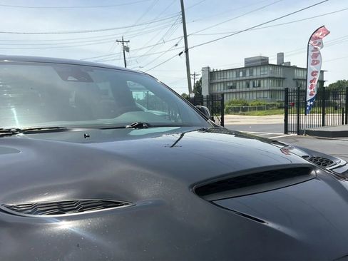 Used 2025 Dodge Durango R/T AWD/4WD image 9