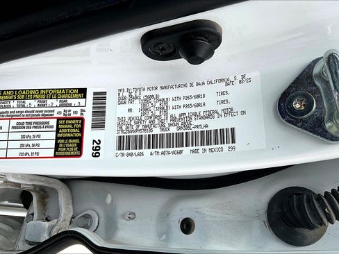 Used 2023 Toyota Tacoma Limited AWD/4WD image 21