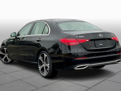 Used 2022 Mercedes-Benz C 300 Sedan image 11
