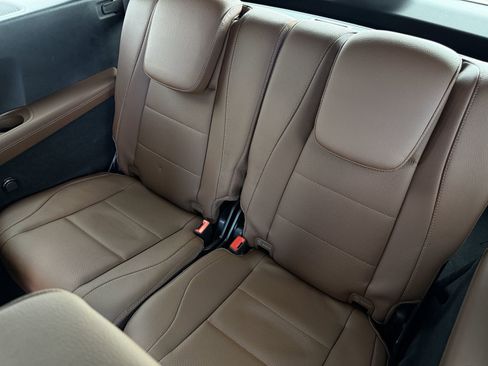 Used 2025 Mercedes-Benz GLS 450 4MATIC image 28