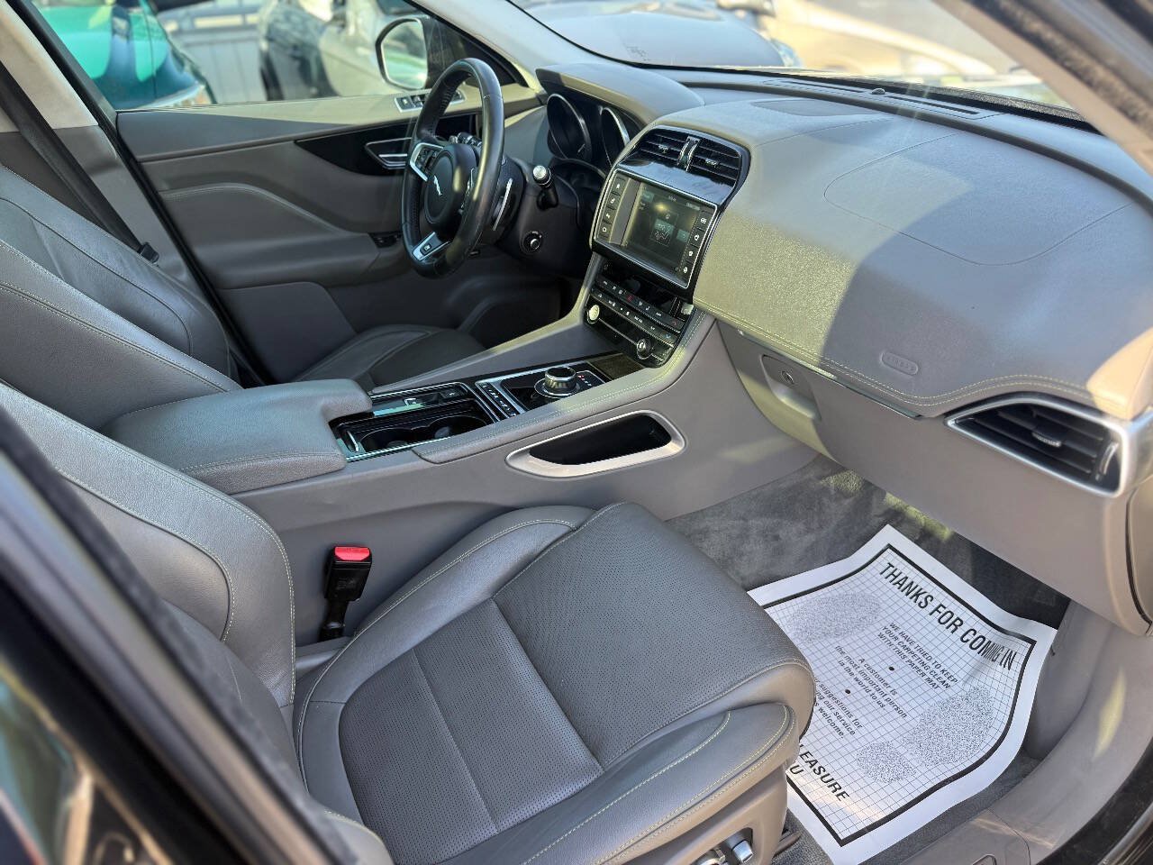 Used 2018 Jaguar F-PACE R-Sport AWD/4WD image 14