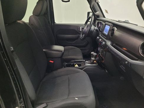 Used 2019 Jeep Wrangler Unlimited Sport S AWD/4WD image 21