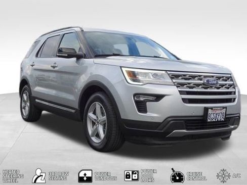 Used 2018 Ford Explorer XLT w/ Equipment Group 202A image 1