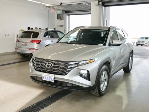 Used 2024 Hyundai Tucson SEL image 3