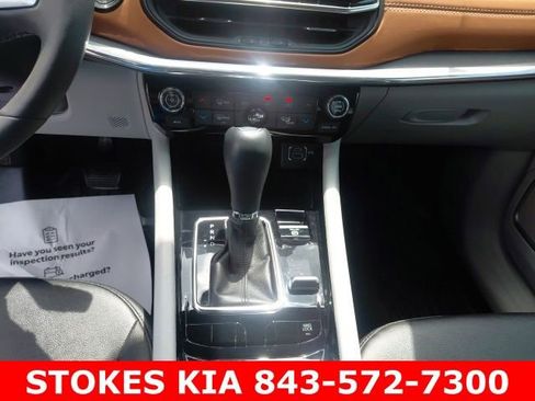 Used 2024 Jeep Compass Limited AWD/4WD image 13