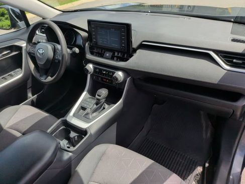 Used 2019 Toyota RAV4 XLE w/ Convenience Package AWD/4WD image 25