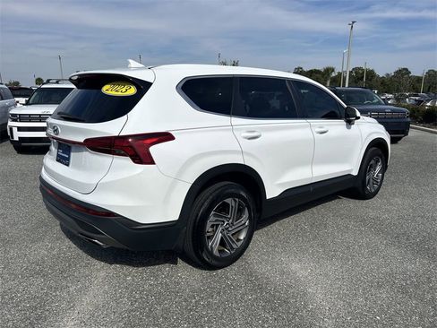 Certified 2023 Hyundai Santa Fe SE image 10