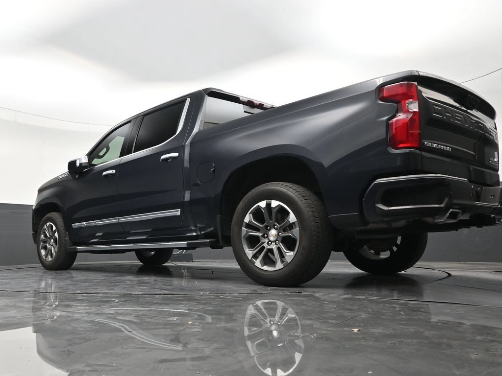 Used 2023 Chevrolet Silverado 1500 High Country w/ Technology Package RWD image 22