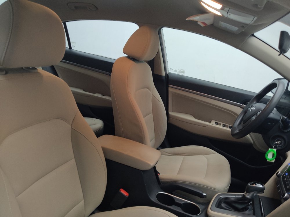 Used 2018 Hyundai Elantra SEL FWD image 21
