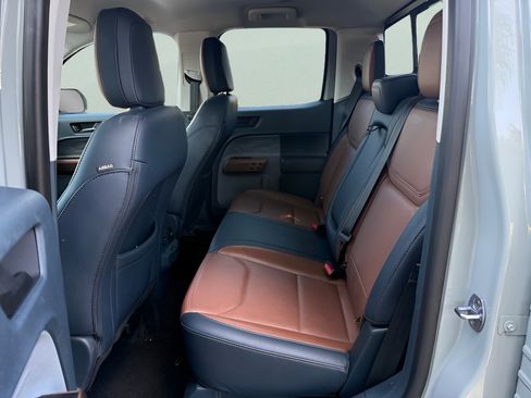 Used 2024 Ford Maverick Lariat AWD/4WD image 11