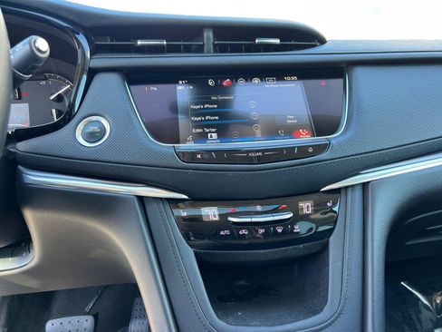 Used 2019 Cadillac XT5 Luxury image 29