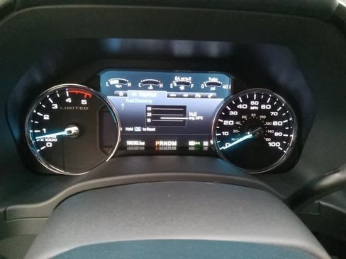 Used 2022 Ford F350 Limited image 16