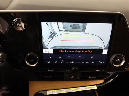 New 2026 Lexus NX 350 AWD image 17