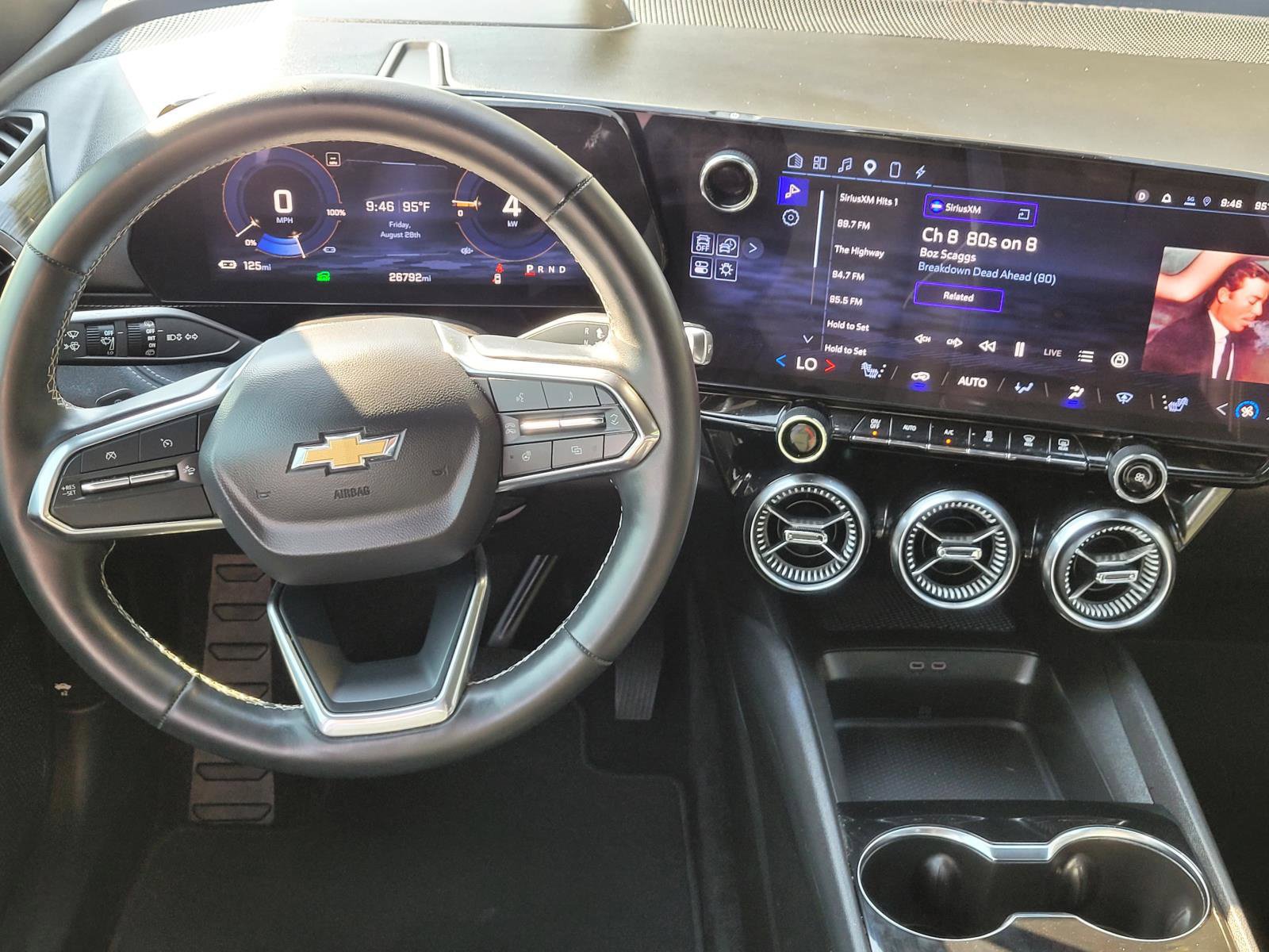 Used 2024 Chevrolet Blazer EV LT AWD/4WD image 18