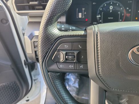 Used 2025 Toyota Tacoma SR5 image 24