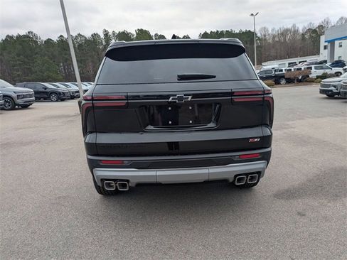 New 2026 Chevrolet Traverse Z71 image 3