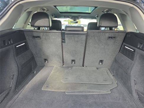 Used 2018 Audi Q5 2.0T Premium Plus w/ Premium Plus Package image 9