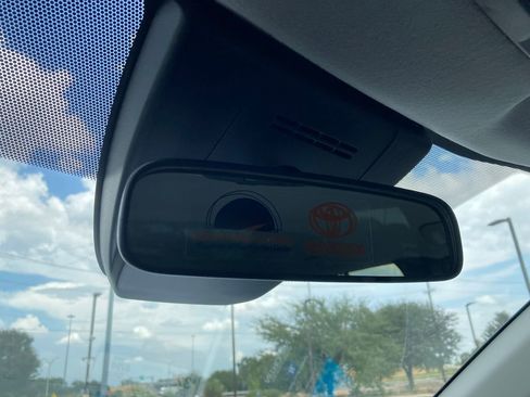 New 2026 Toyota Corolla Cross L image 24