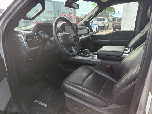 Used 2025 Ford F150 Lariat w/ Equipment Group 501A Mid AWD/4WD image 5