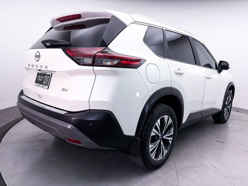 Used 2023 Nissan Rogue SV w/ SV Premium B Package FWD image 14
