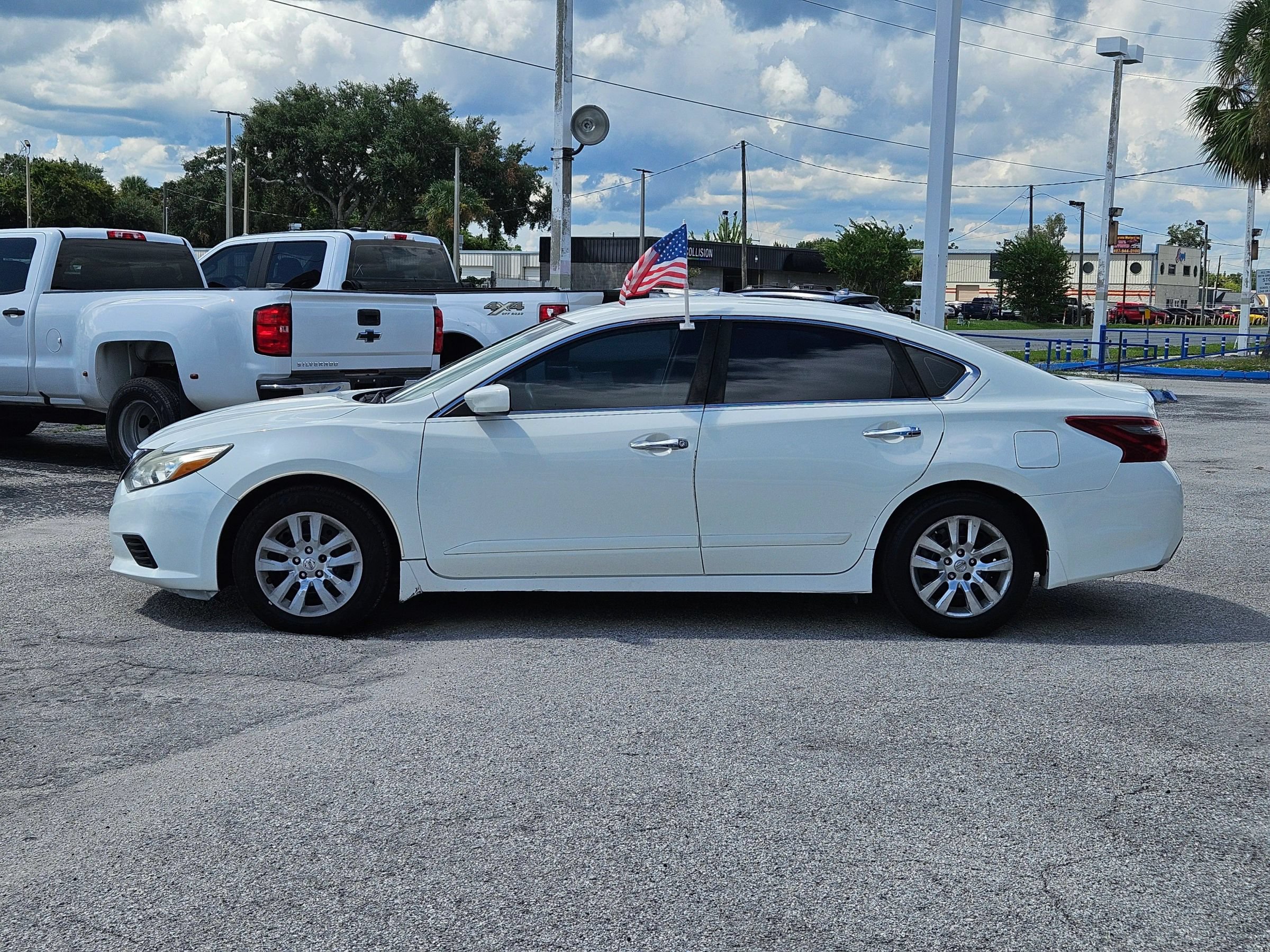 Used 2018 Nissan Altima 2.5 S w/ S Convenience Package FWD image 5