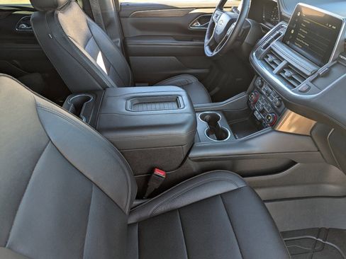 Used 2022 Chevrolet Tahoe High Country image 12