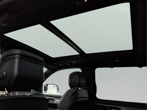 New 2026 Jeep Grand Wagoneer Limited AWD/4WD image 15