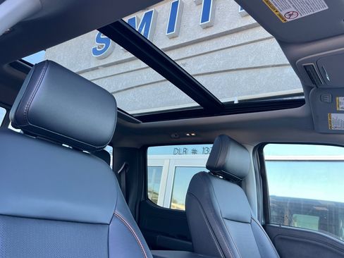 New 2025 Ford F350 Lariat w/ Chrome Package image 14