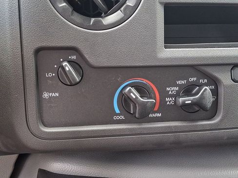 New 2026 Ford E-350 and Econoline 350 Super Duty w/ Power Equipment Group image 9