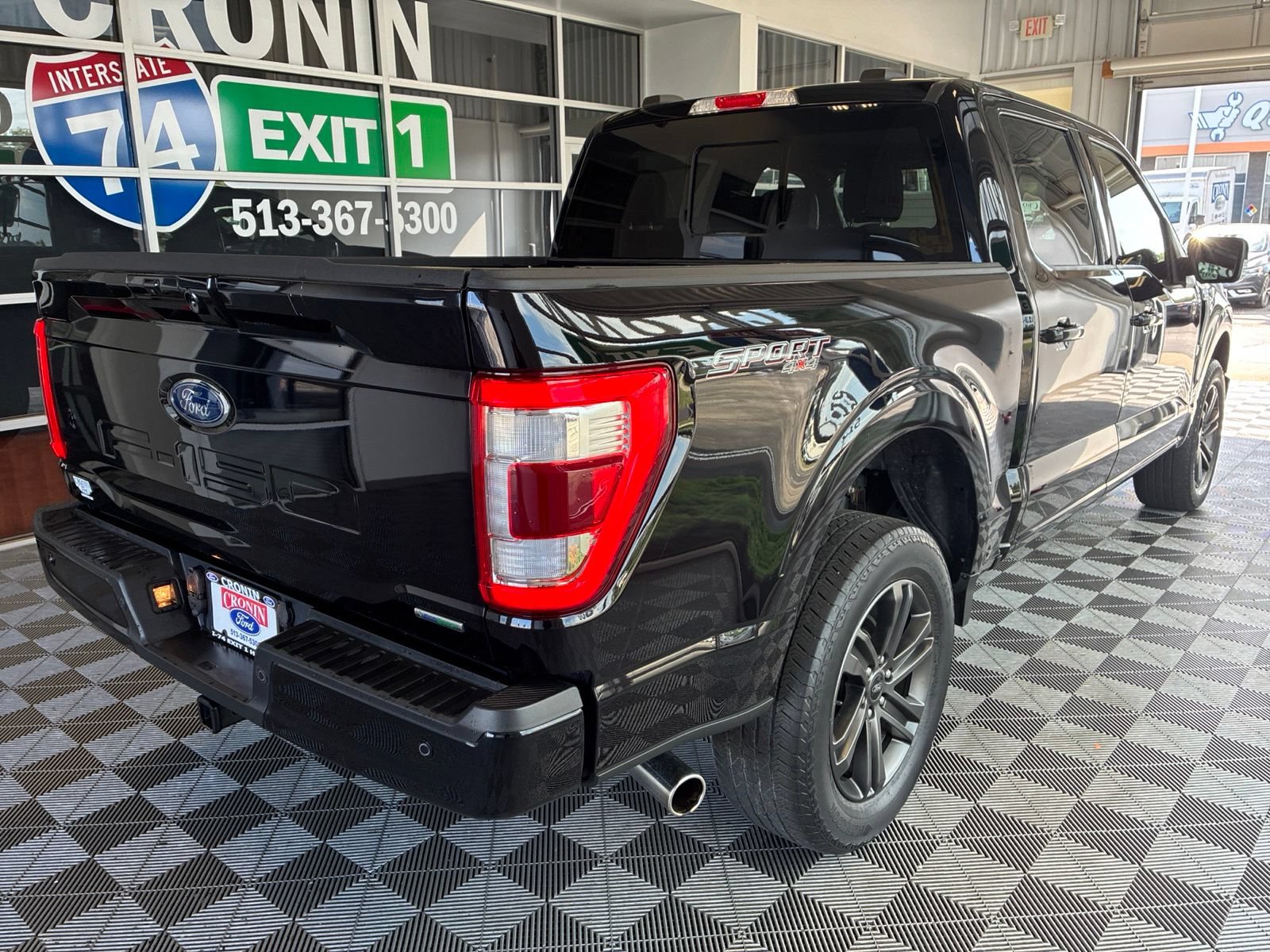 Used 2022 Ford F150 Lariat AWD/4WD image 6