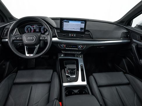 Certified 2024 Audi Q5 2.0T Premium Plus AWD/4WD image 16