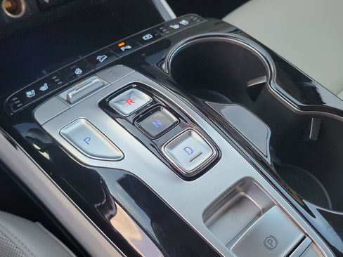 Certified 2023 Hyundai Tucson Limited image 18