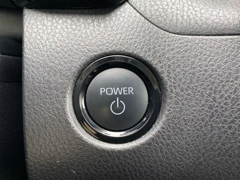 Certified 2025 Toyota Camry LE image 9