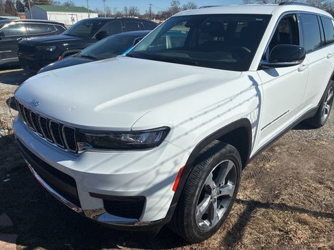 Certified 2023 Jeep Grand Cherokee L Limited image 1