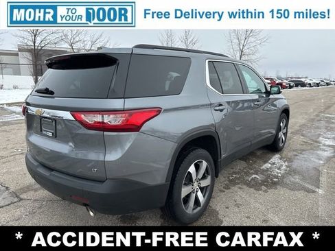 Used 2021 Chevrolet Traverse LT w/ LT Premium Package image 7