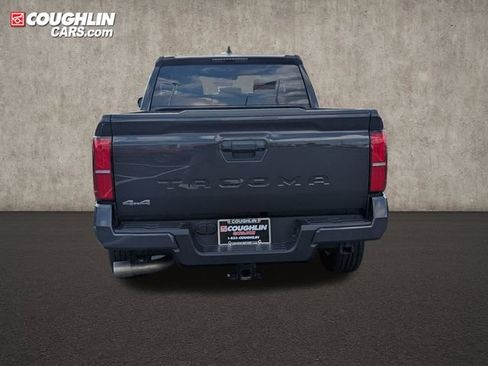 Used 2024 Toyota Tacoma SR5 AWD/4WD image 6