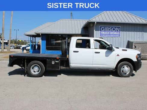 Used 2024 RAM 3500 Tradesman AWD/4WD image 14