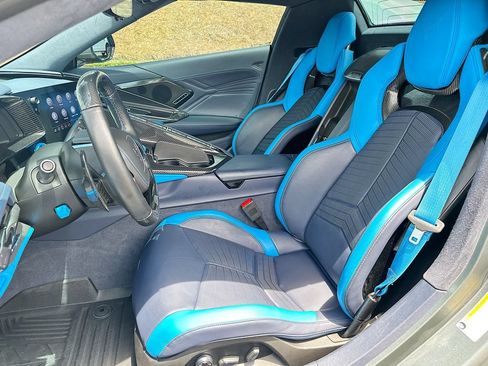 Used 2023 Chevrolet Corvette Z06 w/ Stealth Interior Trim Package RWD image 7