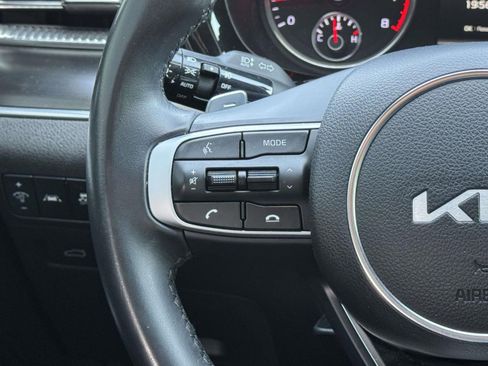 Used 2023 Kia K5 GT image 25