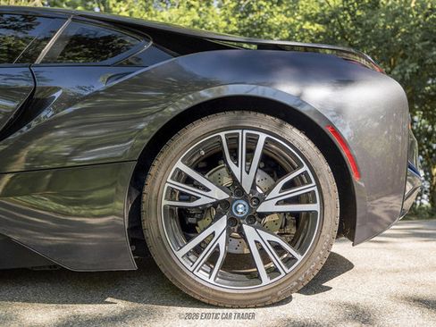 Used 2015 BMW i8 AWD/4WD image 5