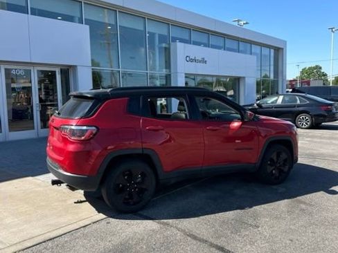 Used 2019 Jeep Compass Latitude AWD/4WD image 5