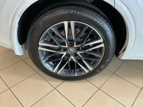 Certified 2026 Acura MDX w/ Advance Package AWD/4WD image 8