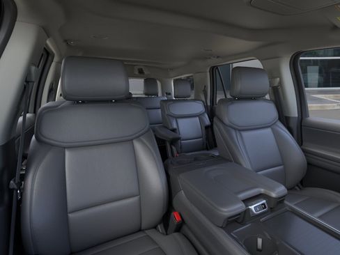 New 2026 Ford Expedition Active RWD image 12