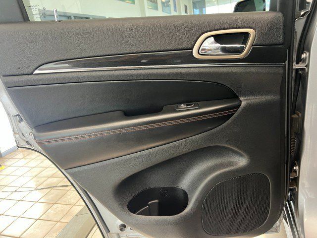 Used 2017 Jeep Grand Cherokee Limited 75th Anniversary AWD/4WD image 27
