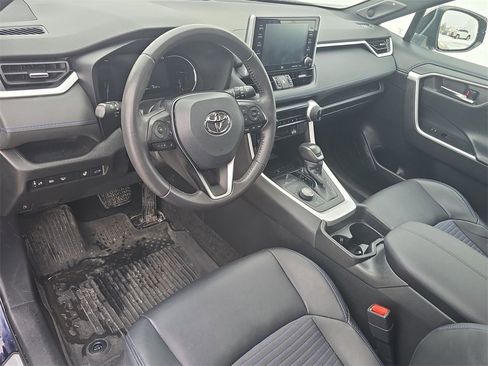 Used 2021 Toyota RAV4 XSE image 10