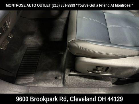 New 2026 Land Rover Range Rover Velar Dynamic SE image 14