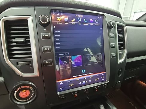 Used 2018 Nissan Titan SL w/ Midnight Edition image 16