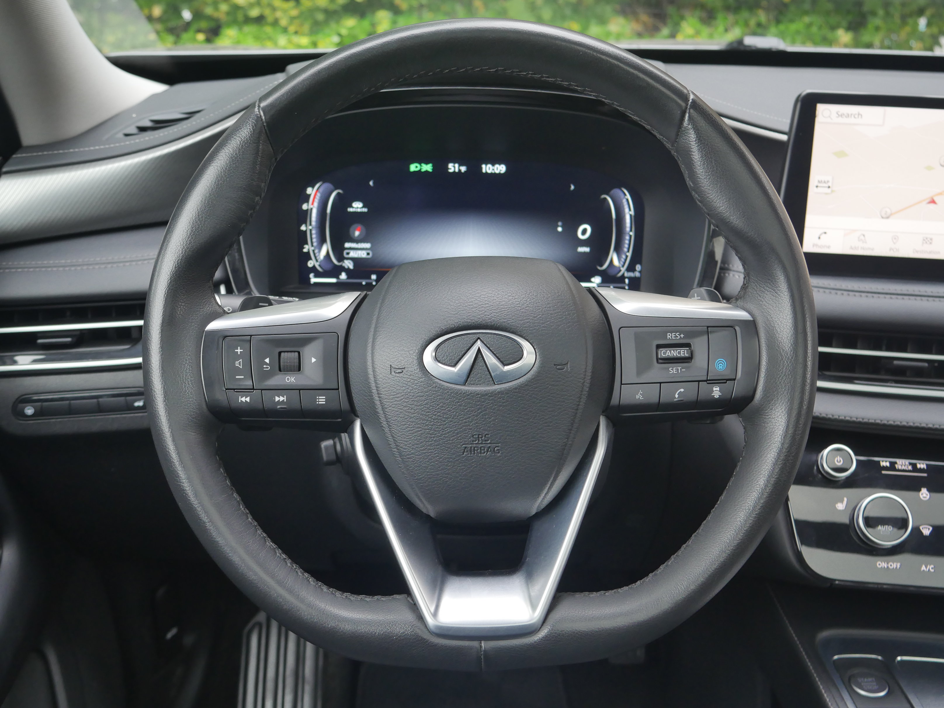 Used 2025 INFINITI QX60 Luxe AWD/4WD image 7