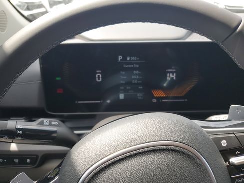 New 2026 Kia Carnival EX image 23