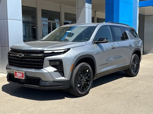 New 2026 Chevrolet Traverse LT w/ Midnight/Sport Edition FWD image 9